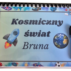 Książeczka aktywizująca "Kosmiczny świat"